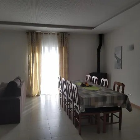 Holiday home Casa Freitas Sesimbra