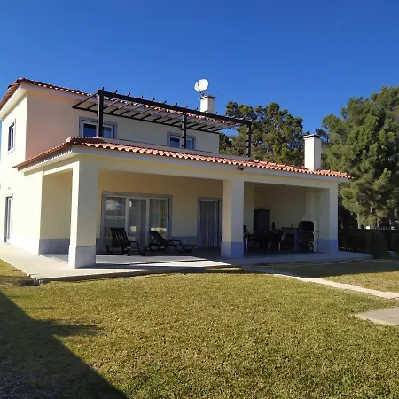 Holiday home Casa Freitas Sesimbra